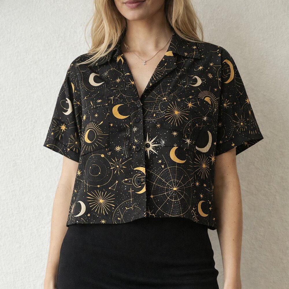 SUPER MASSIVE Celestial Sun + Moon Cropped Button-Up Shirt 🌞🌑🌙  Size Small - Picture 7 of 7